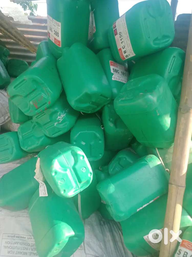 Old plastic item's