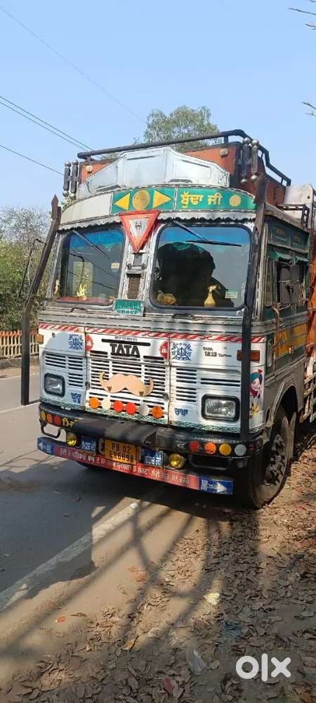 Tata 1613 super turbo truck