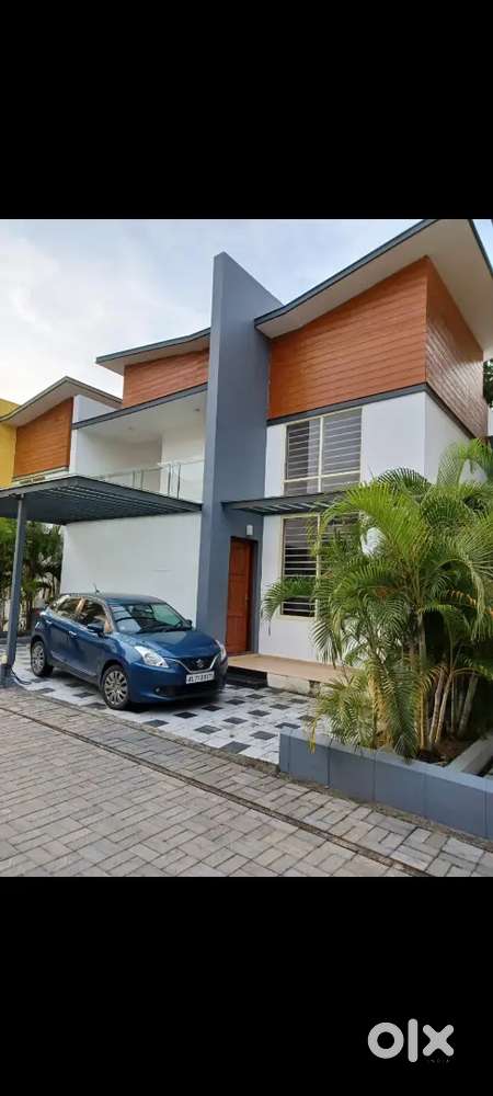 4 BHK SEMI FURNISHED GATED COMMUNITY VILLA RENT AT EDAPPALLY