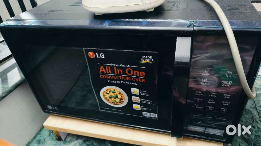 LG microwave oven