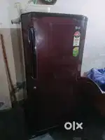 L.G refrigerator new condition cherry colour