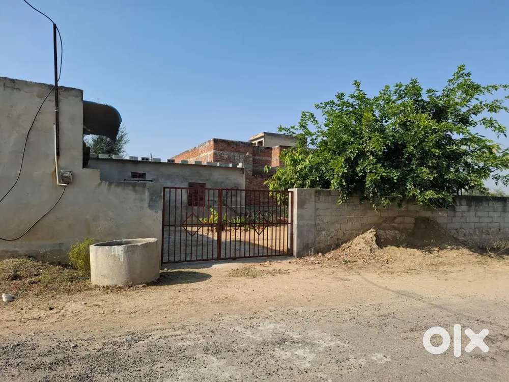 2 room fully independent with garden area and tubewell