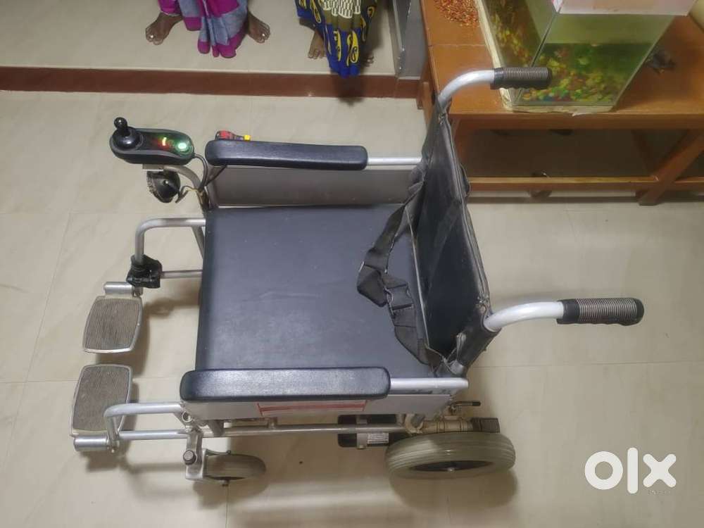 Electric Power Wheelchair, New Condition.