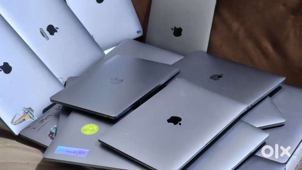 Apple Macbook Pro i5 16GB Ram 256gb Apple SSD Touchbar Touch ID