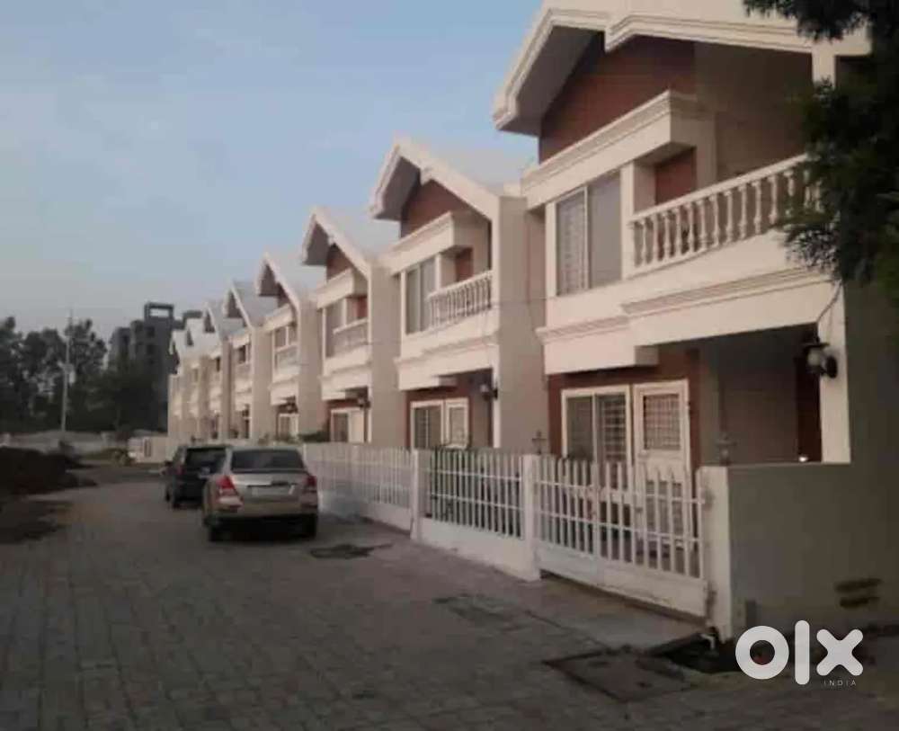 3bhk Duplex sale Ultimate English villa Near IBD hal mark City Kolar