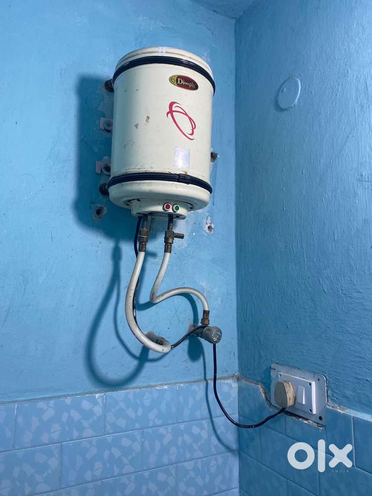 DIMPLE brand instant water geyser 5litre