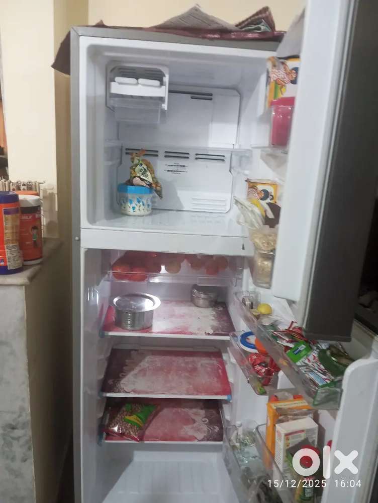 Lloyd refrigerator
