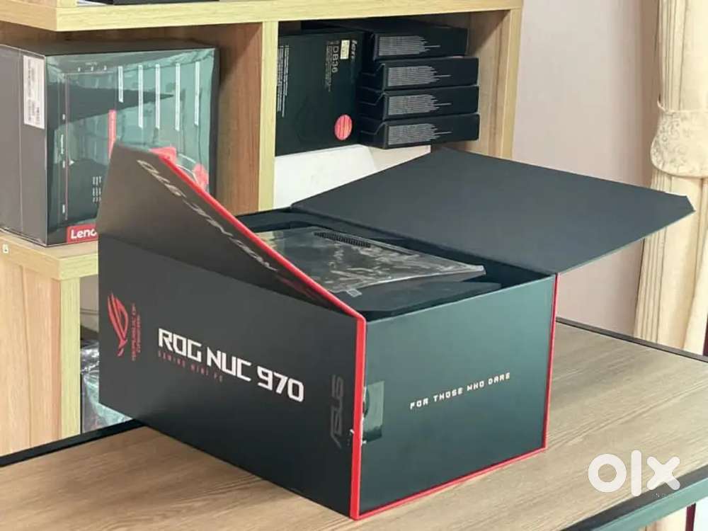 ASUS ROG NUC 970 Mini Desktop Computer - Ultra 9 185H - RTX 4070