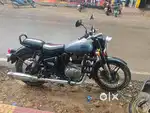 Urgently ROYAL ENFIELD CLASSIC 350 BEST CONDITION WITH LOWEST RUNNING.