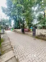 Edapally,Vattekunnam 
12 cent 800 sqft old House
Near kalamassery