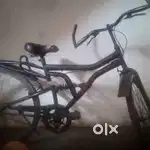 This is very old cycle but  have new tyres new mudgard and also ride