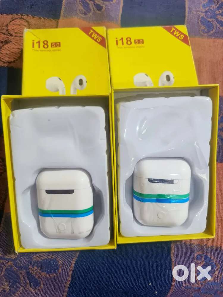 Earbuds unused