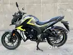 Honda CB Hornet 160 ( 8/2017 modal)