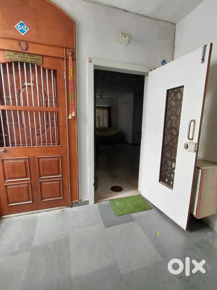 Very nice 2bhk app. Near sal hospital  thaltej