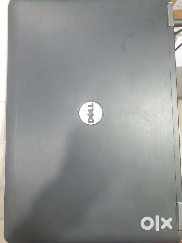 Dell laptop i5 4th generation 8/256 SSD