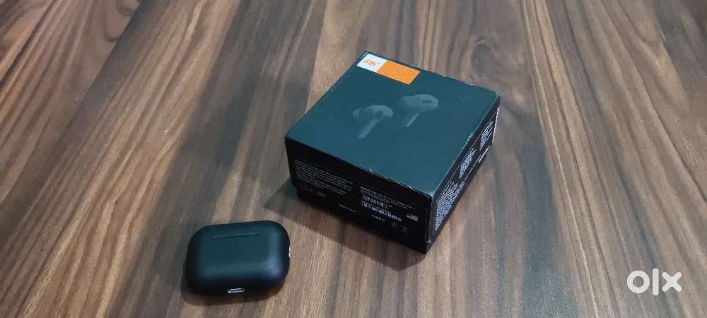 Apple Airpods PRO 2 WITH BOX AND CHARGING CABLE