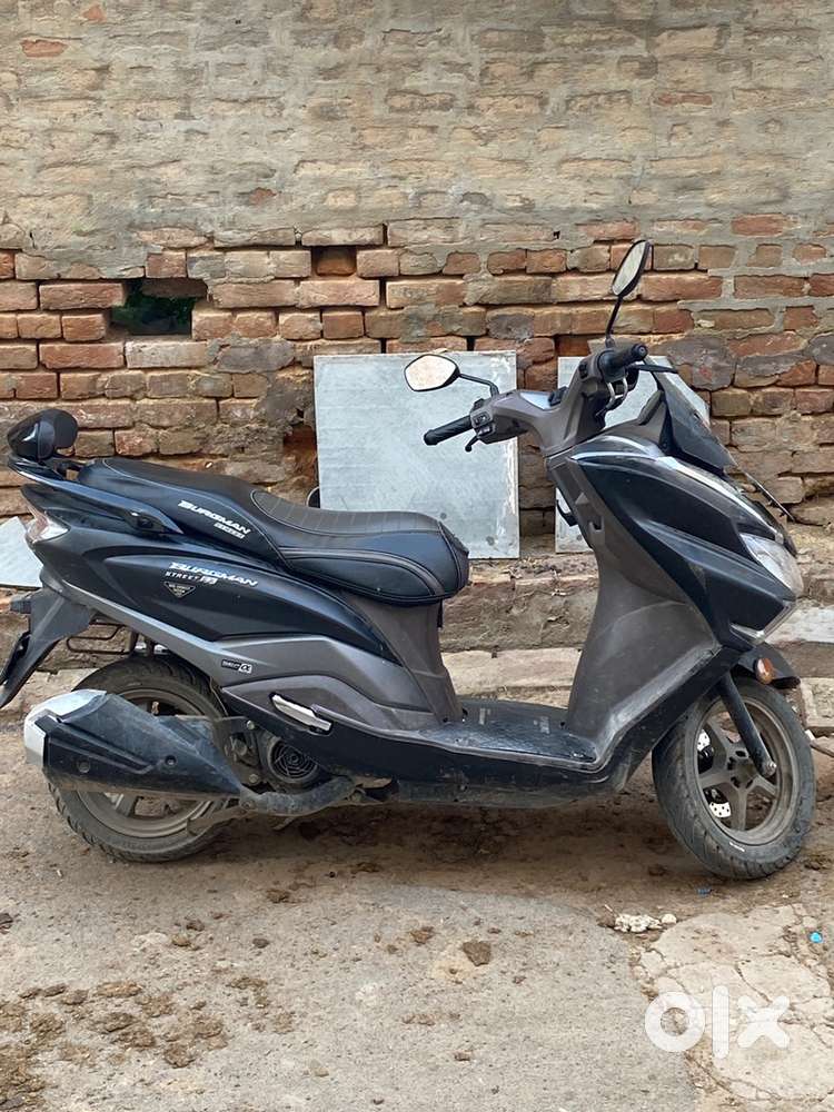 Burgman street EX TOP MODAL