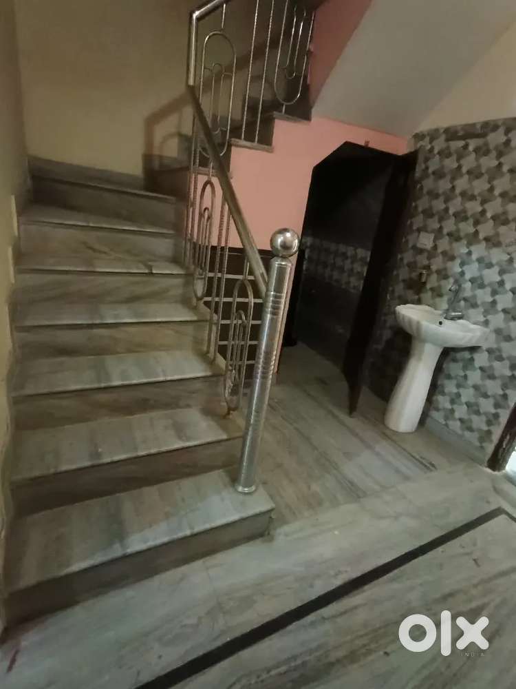 1 BHK single boy & girl