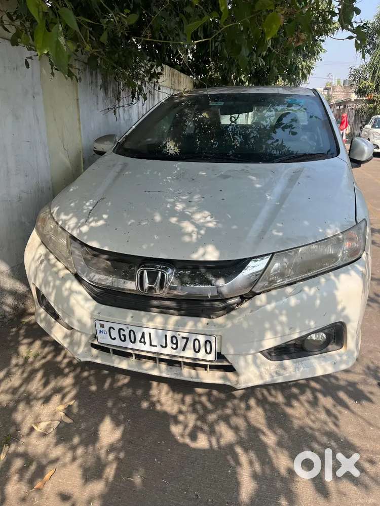 मैं ड्राइवर हु किसी को भी ड्राइवर की जरूरत हो तो संपर्क करे