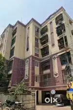 Flat for lease
