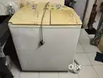 Washing machine 5 years old selling reason is we have one more machine