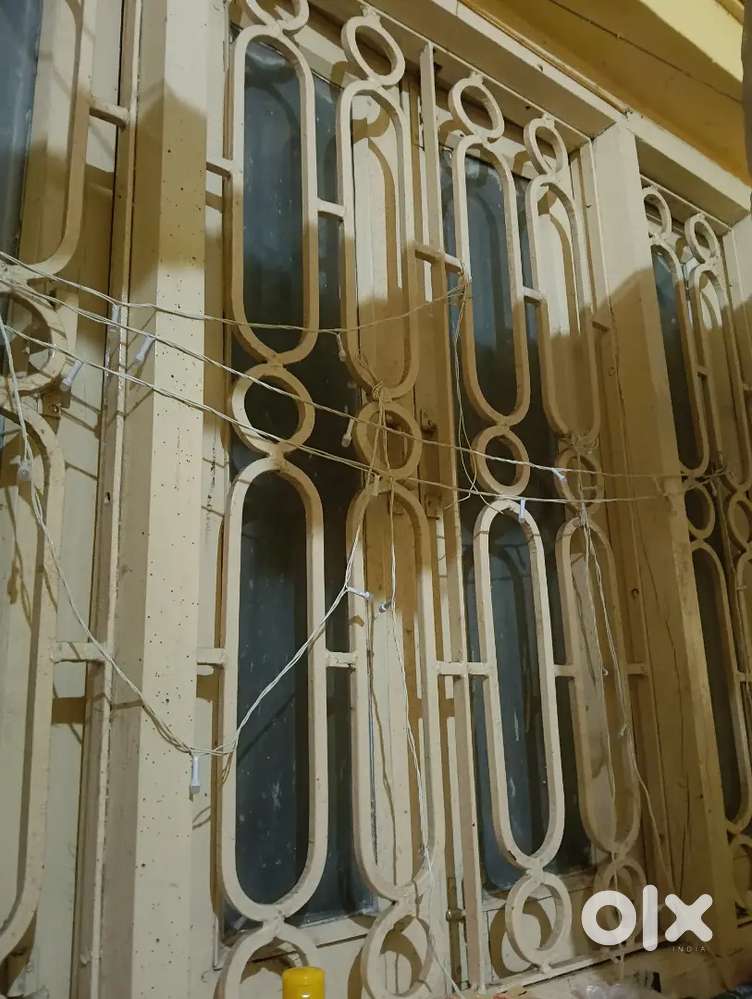 Need one room mate ,applicable for girls only