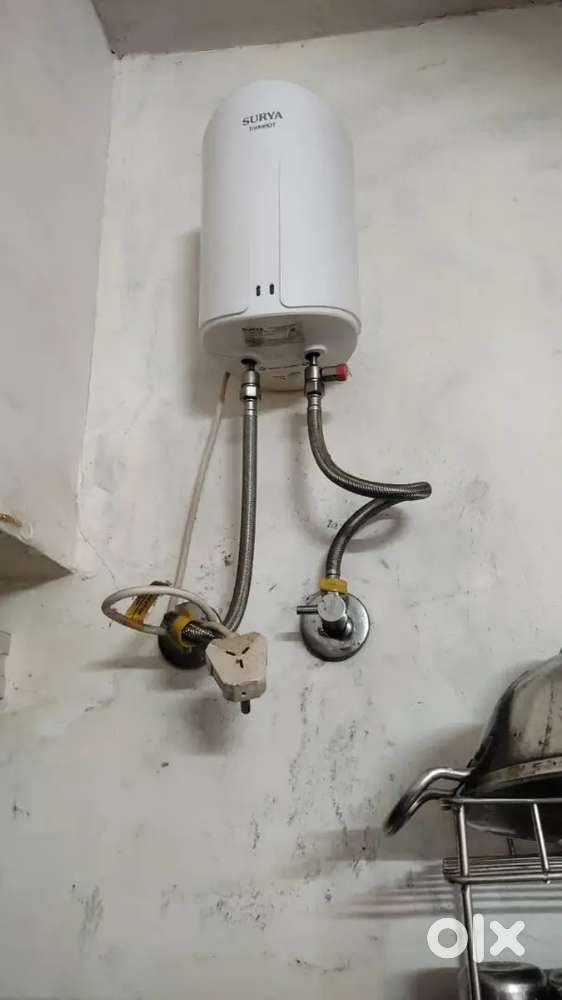 गीजर 3 lt new