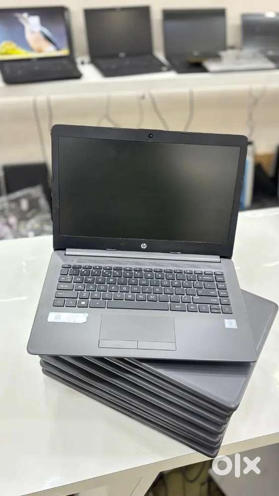 P 240 G7  i3 7th  8GB  256GB SSD  Good Condition