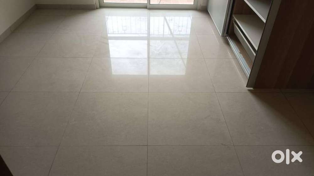 2bhk flat available for lease