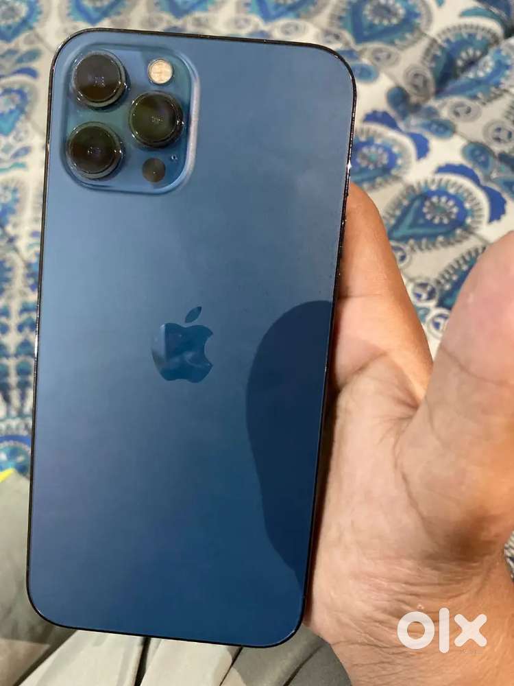 I phone 12 pro Max urgent sale only 32000