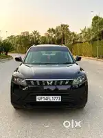 Mahindra XUV300 W8, 2023, Petrol