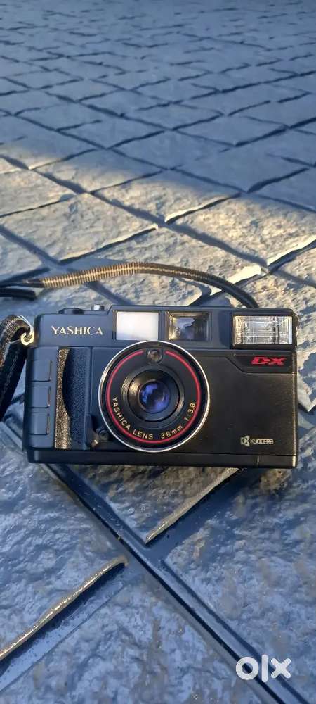 Yashica camera  urgent sale for 2000₹