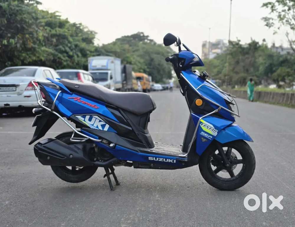 Suzuki Avnis 125 BT edition Model 2023 reg in excellent condition