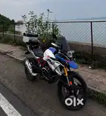 BMW G310 GS.