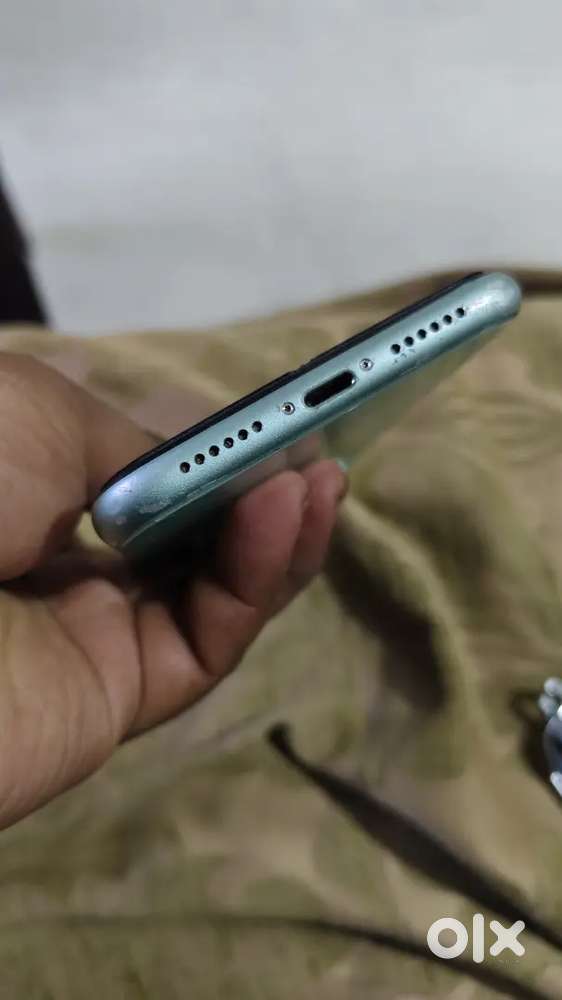 Iphone 11 and 128gb storage
