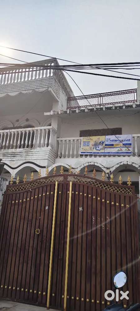 Comercial building double story