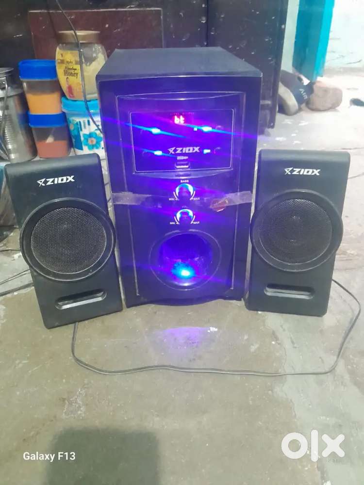 Sound box Bluetooth with two speaker