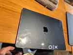 Macbook M2