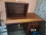 Reception counter