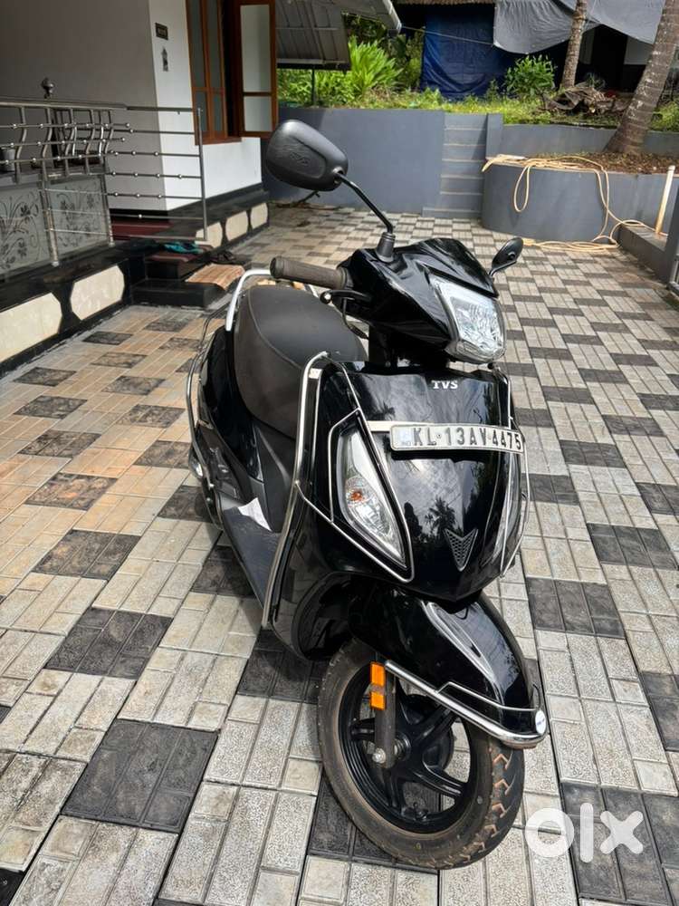 Practicality ,Mileage ,Comfort ,Features ,Refinement