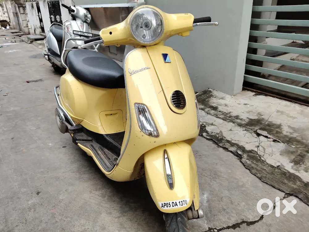 Vespa VX 125