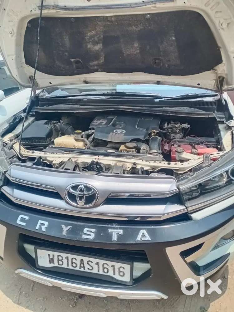 Toyota Innova Crysta 2016