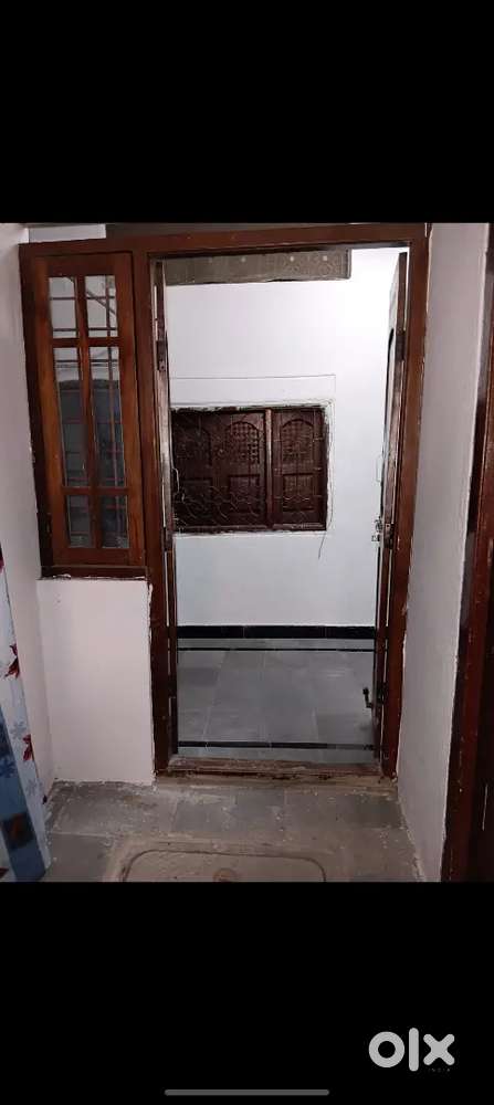 To BHK rooms ready to move for bachelors and family