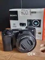 Sony A6000