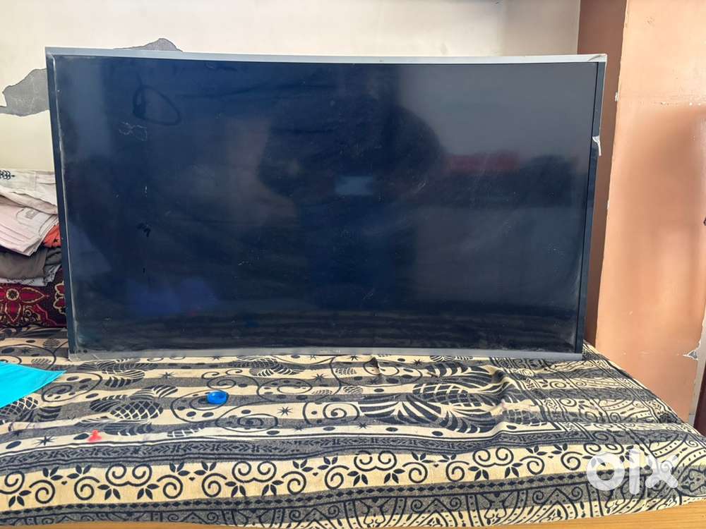 Bossch 55inch android Cruved TV