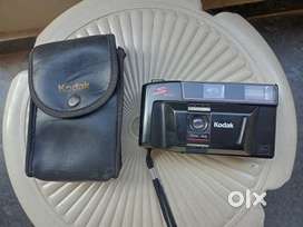 KODAK S 100 EF flash Camera
