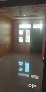 Floor for rent