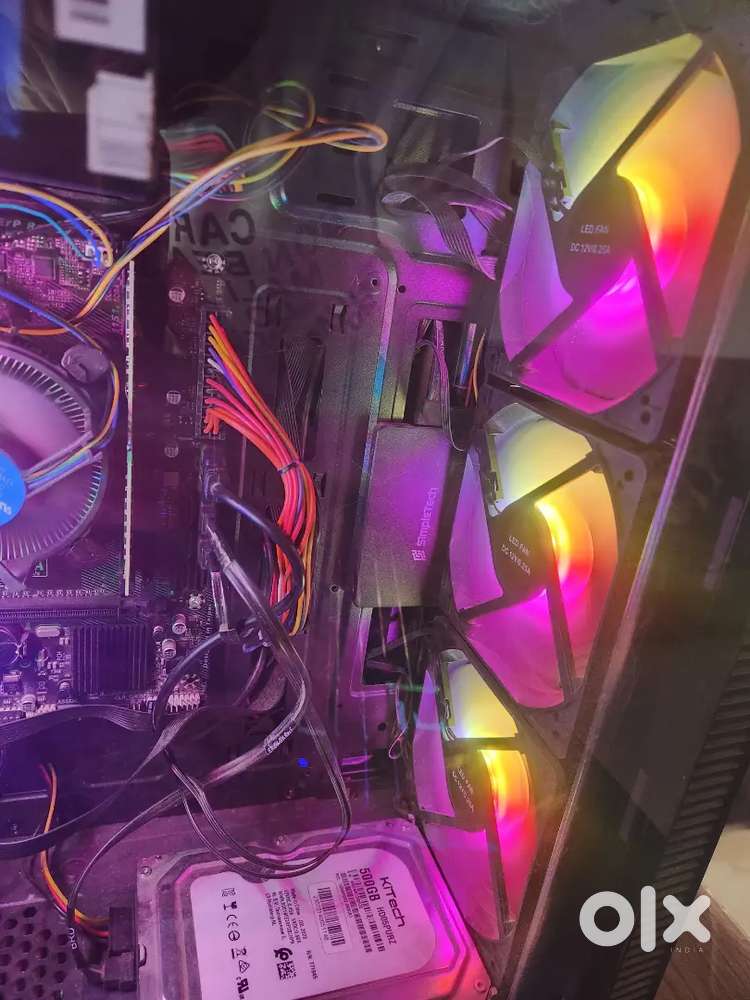 Gaming pc with gaming cabinate