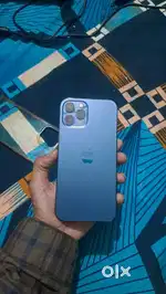 iPhone 12 pro max 5g 128 gb 84% battery health scratch less phone