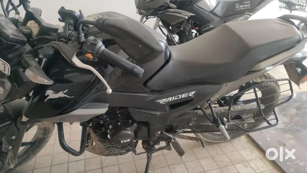 BIKE SELLING Tvs Raider